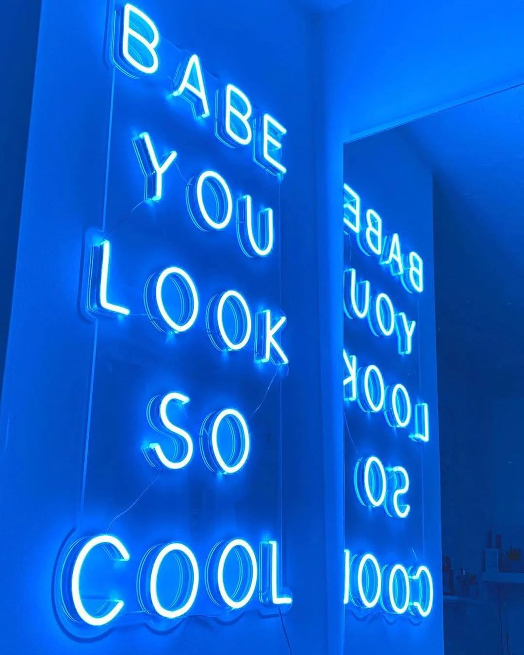Babe You Look So Cool Neon Sign - Image 12