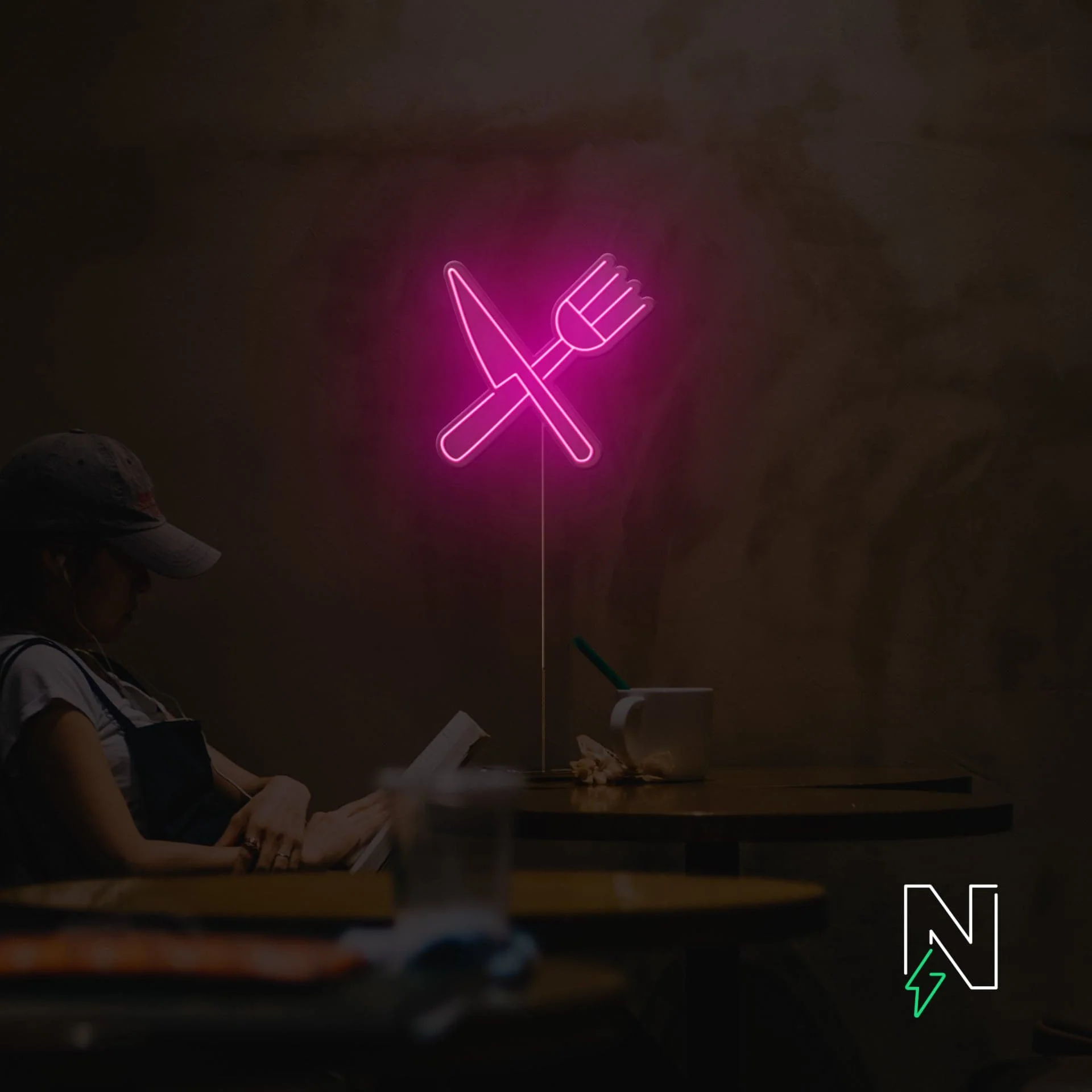 Cutlery Neon Sign - Image 6