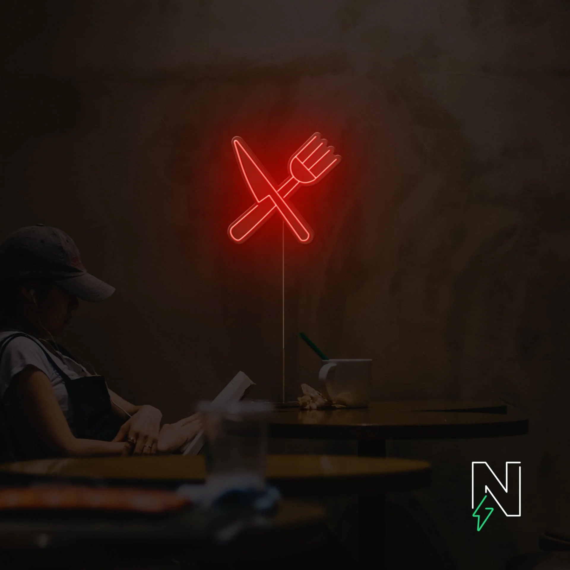 Cutlery Neon Sign - Image 7