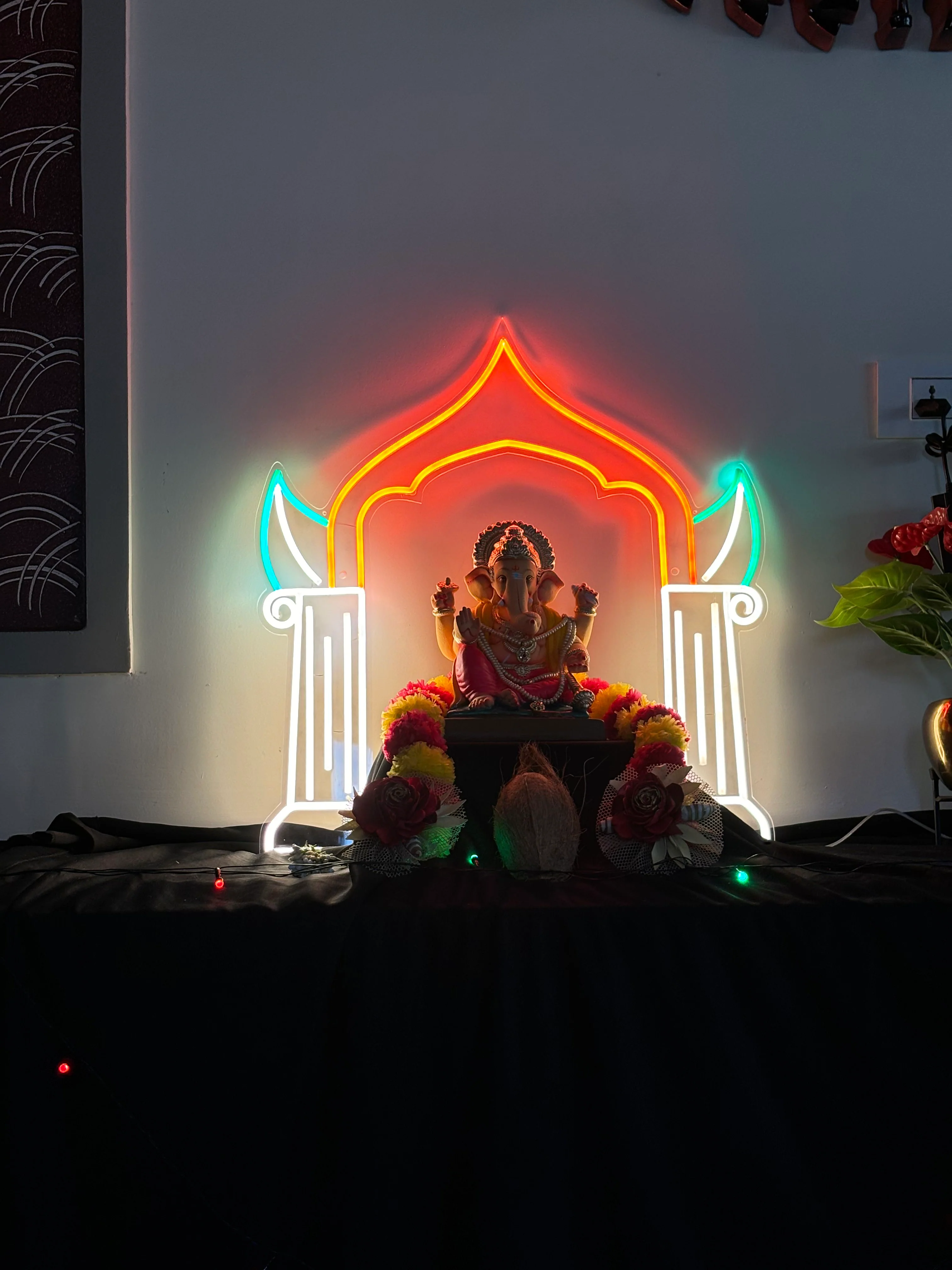 Ganesh Decoration Neon Sign - Image 3